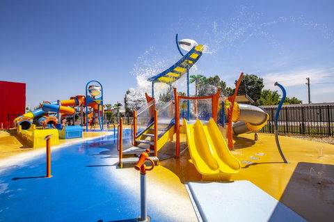 All Seasons Mildura Holiday Park - E Caravan Parks 2
