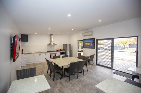 All Seasons Mildura Holiday Park - E Caravan Parks 6