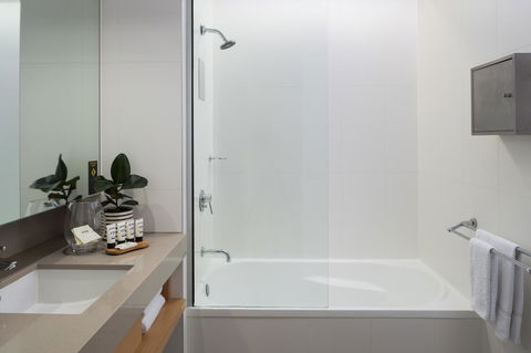 Atura Dandenong - E Caravan Parks 9