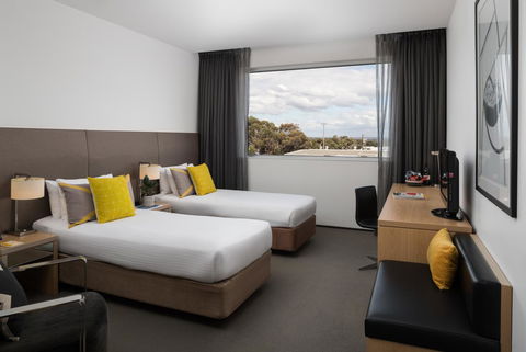 Atura Dandenong - E Caravan Parks 2