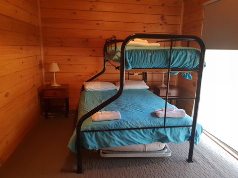 Kiramli Villas - E Caravan Parks 4