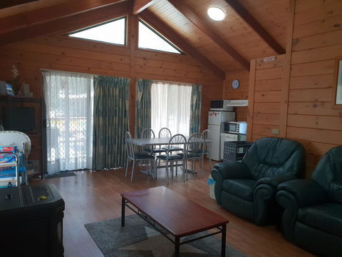 Kiramli Villas - E Caravan Parks 5