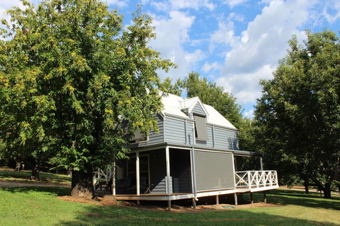 Abbys Cottages Bright - E Caravan Parks 11