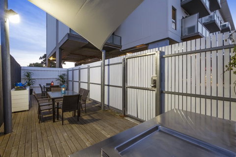 Quest Werribee - E Caravan Parks 7