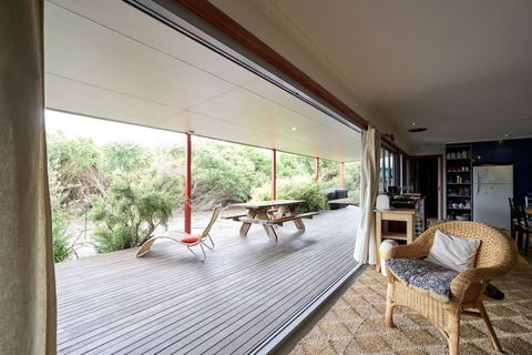 Beautiful, Cosy And Quiet - E Caravan Parks 17