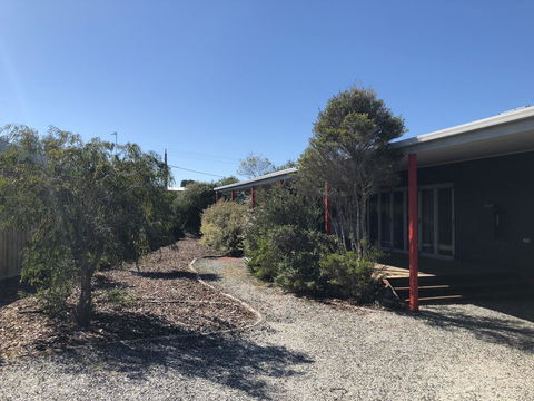Beautiful, Cosy And Quiet - E Caravan Parks 33