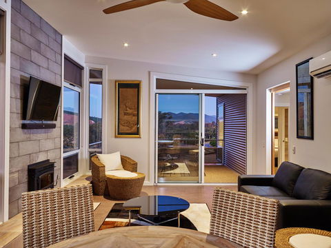 Panoramia Villas - E Caravan Parks 6