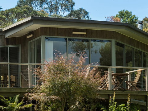 Gipsy Point Lodge & Cottages - E Caravan Parks 7