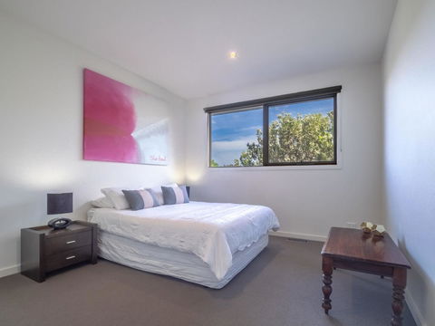 Blairgowrie Moonah Beach House: Walk To Beach - E Caravan Parks 13