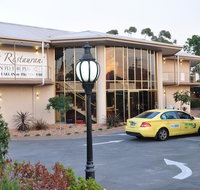 Quality Hotel Melbourne Airport - E Caravan Parks