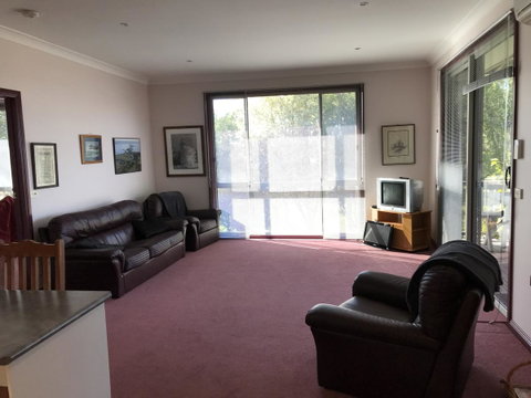 Eagle Bay Views - E Caravan Parks 10