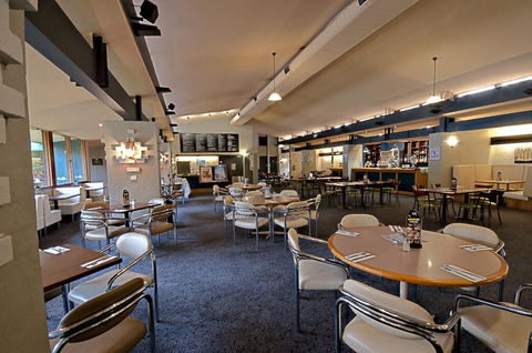 Burvale Hotel - E Caravan Parks 26