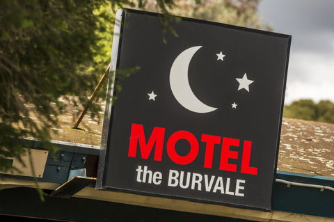 Burvale Hotel - E Caravan Parks 13