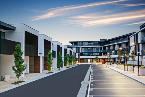 Clayton Serviced Apartments - E Caravan Parks 0