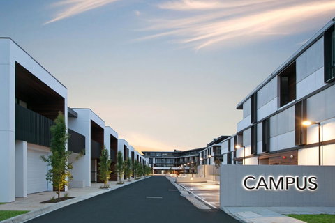 Clayton Serviced Apartments - E Caravan Parks 11