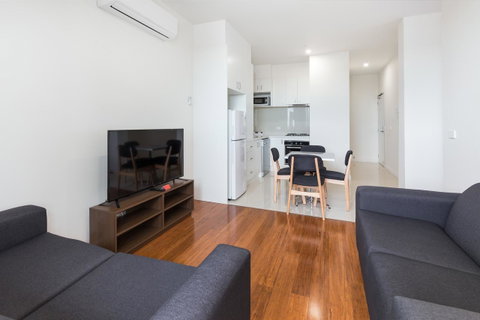 City Edge Dandenong Apartment Hotel - E Caravan Parks 4