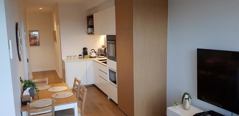 Ivanhoe Apartments - E Caravan Parks 8