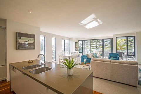 C-Scape Esplanade Cowes - E Caravan Parks 8
