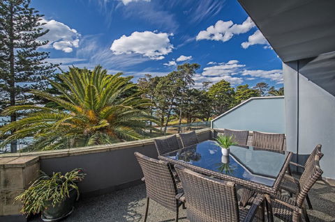 C-Scape Esplanade Cowes - E Caravan Parks 11