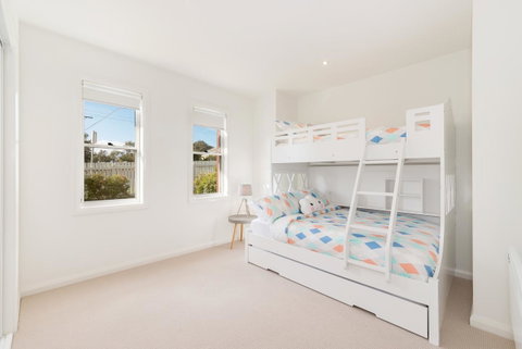 Beach Belle - E Caravan Parks 13