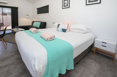Mildura Holiday Villas - E Caravan Parks 19