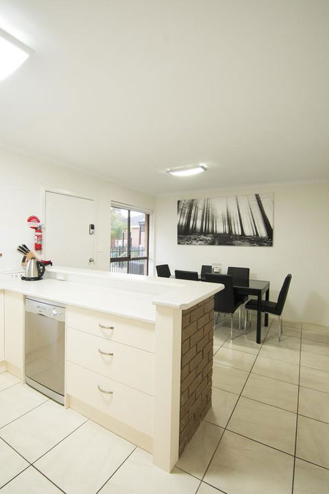 Mildura Holiday Villas - E Caravan Parks 30