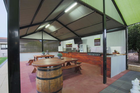 Mildura Holiday Villas - E Caravan Parks 31