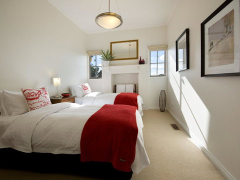 Churchills - E Caravan Parks 12