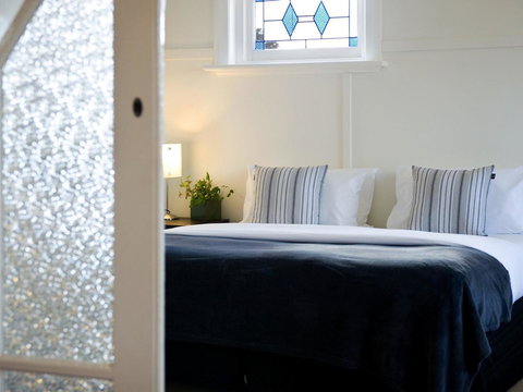 Churchills - E Caravan Parks 13