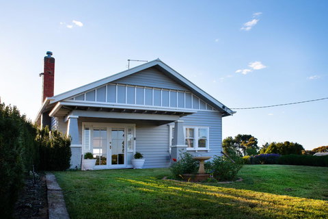 Churchills - E Caravan Parks 11