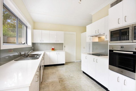 The Beach Townhouse - E Caravan Parks 2