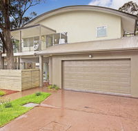 The Beach Townhouse - E Caravan Parks