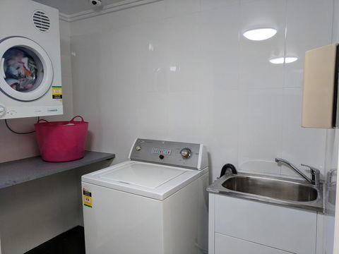 The Bexley Motel - E Caravan Parks 1