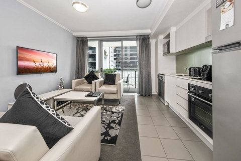 The Capitol Apartments - E Caravan Parks 2