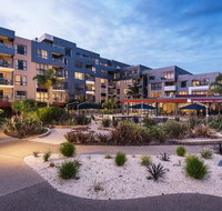 The Esplanade Resort And Spa - E Caravan Parks