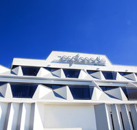 The Esplanade Motel - E Caravan Parks