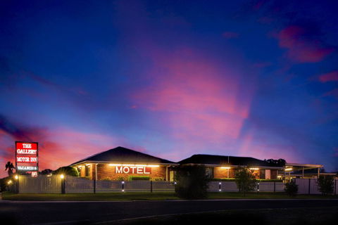 The Gallery Motor Inn - E Caravan Parks 1