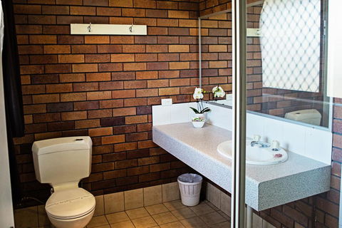 The Gallery Motor Inn - E Caravan Parks 2