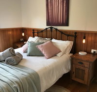 The Green Room Wattle Glen - E Caravan Parks