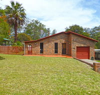 The Happy Shack  Callala Bay - E Caravan Parks