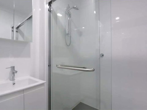 The Heart Of Northbridge With Complimentary Parking, Wifi & Netflix - E Caravan Parks 2