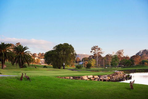 The Kooralbyn Valley - E Caravan Parks 1