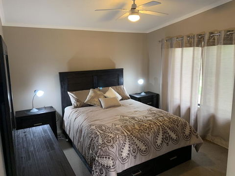 The Lodges Two - E Caravan Parks 3