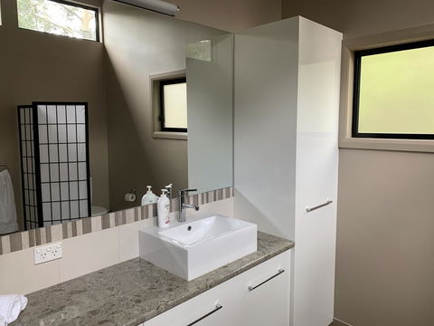 The Lodges Two - E Caravan Parks 1