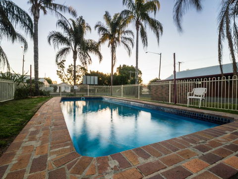 The Major Mitchell Motel - E Caravan Parks 0