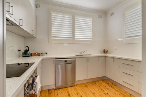 The Manager's Residence - E Caravan Parks 1