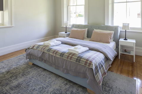 The Manse On Ebden - E Caravan Parks 1