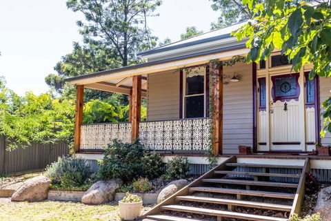 The Oaks Lilydale Accommodation - E Caravan Parks 2