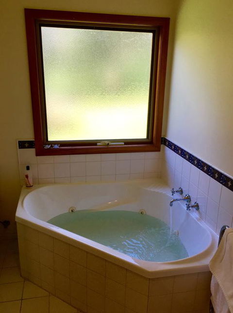 The Orchard Luxury Accommodation - E Caravan Parks 3