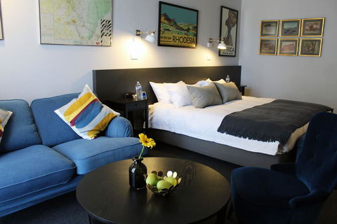 The Oriana, Orange - E Caravan Parks 2